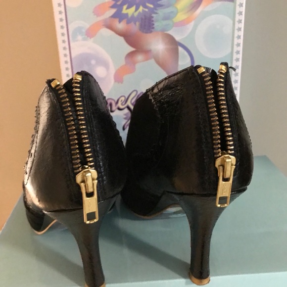 Irregular Choice black bootie - Picture 4 of 8